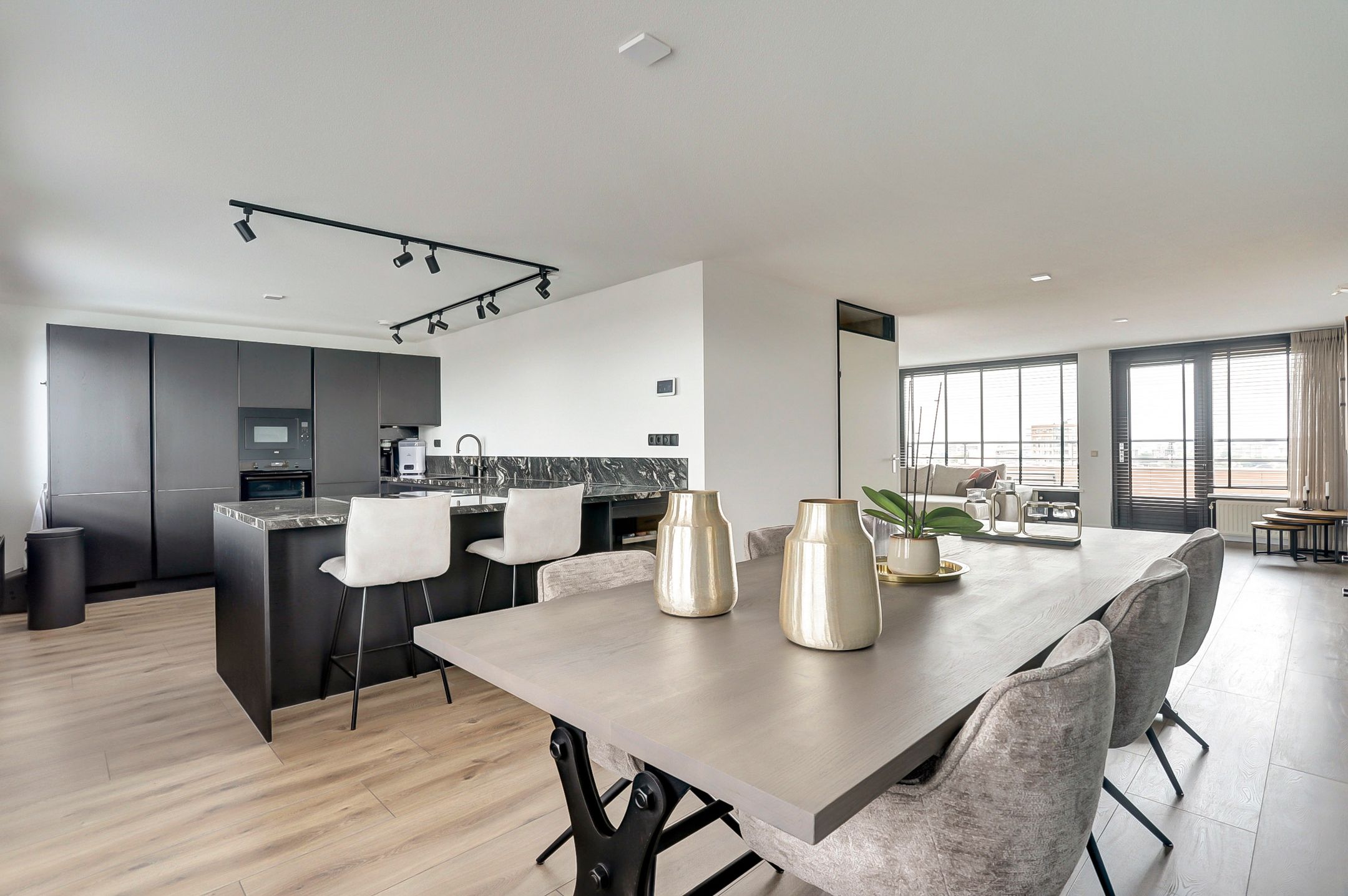 Foto 12 van Eemstein 311