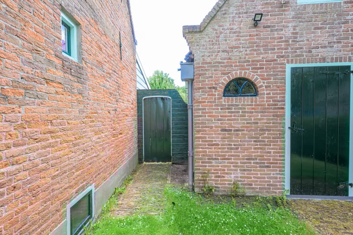 Foto 31 van Dorpsweg 83