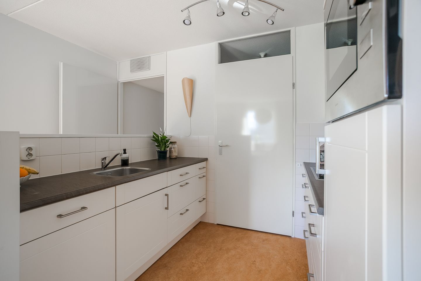 Foto 14 van Omval 27