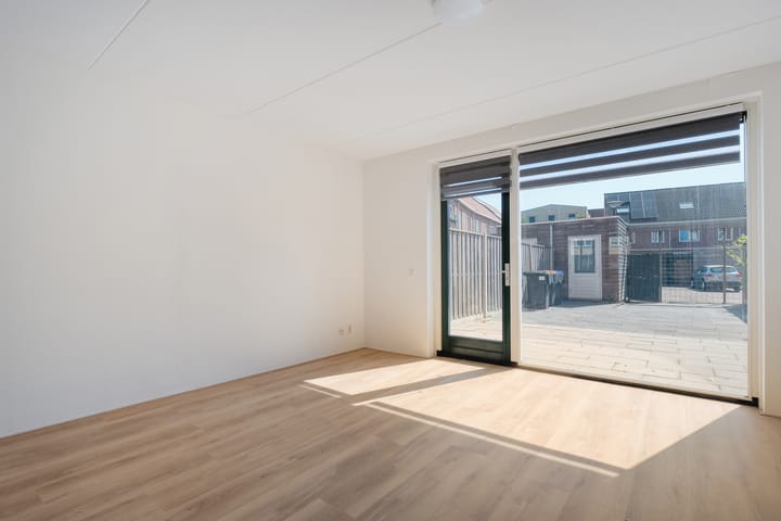 Foto 7 van Vledderplein 10