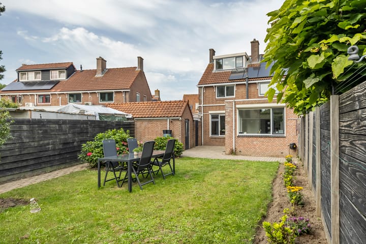 Foto 14 van Schoolstraat 17