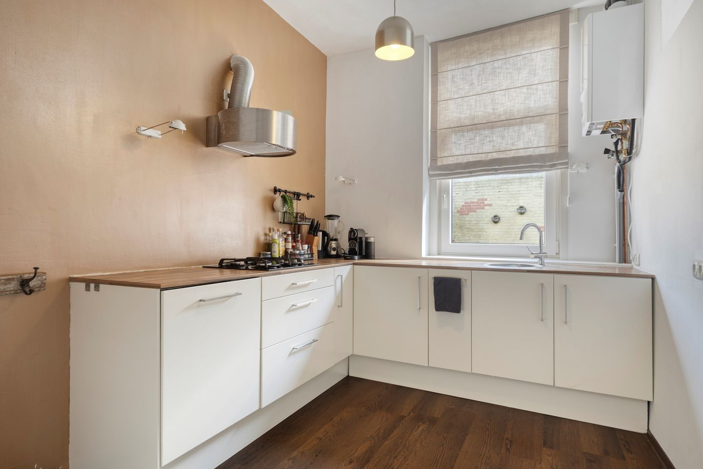 Photo 10 of Wouwsestraatweg 2-A