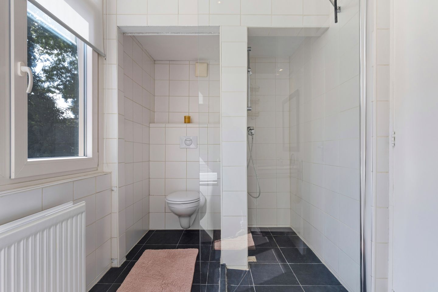 Photo 14 of Wouwsestraatweg 2-A