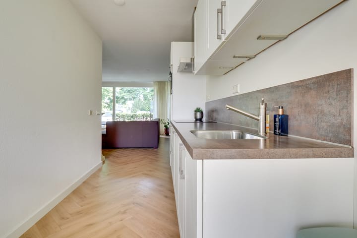 Photo 13 of Kuyperstraat 70