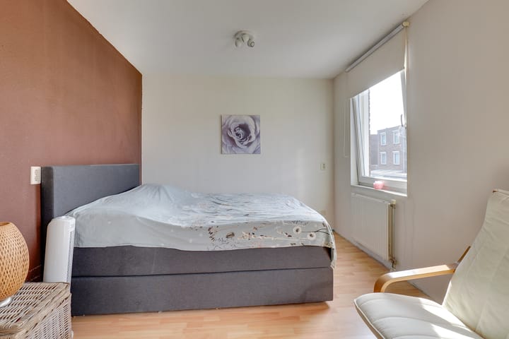 Photo 30 of Kuyperstraat 70