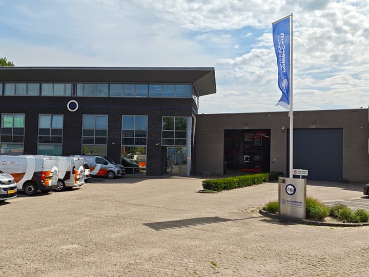 Plaza 24-a, Moerdijk