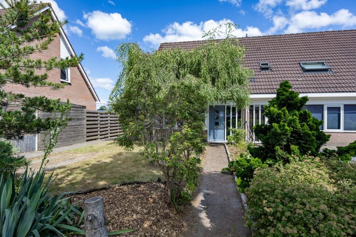 Foto 9 van Meester Zuidemastraat 57