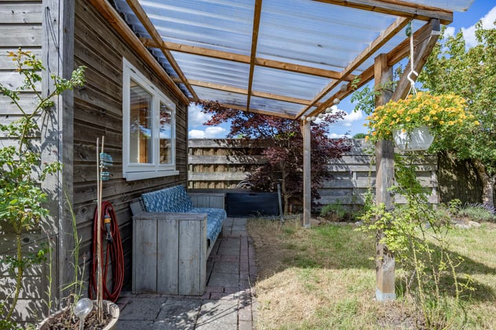 Foto 40 van Meester Zuidemastraat 57