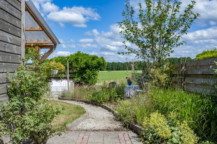 Foto 41 van Meester Zuidemastraat 57