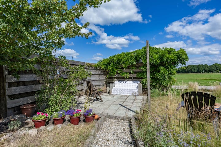 Foto 42 van Meester Zuidemastraat 57