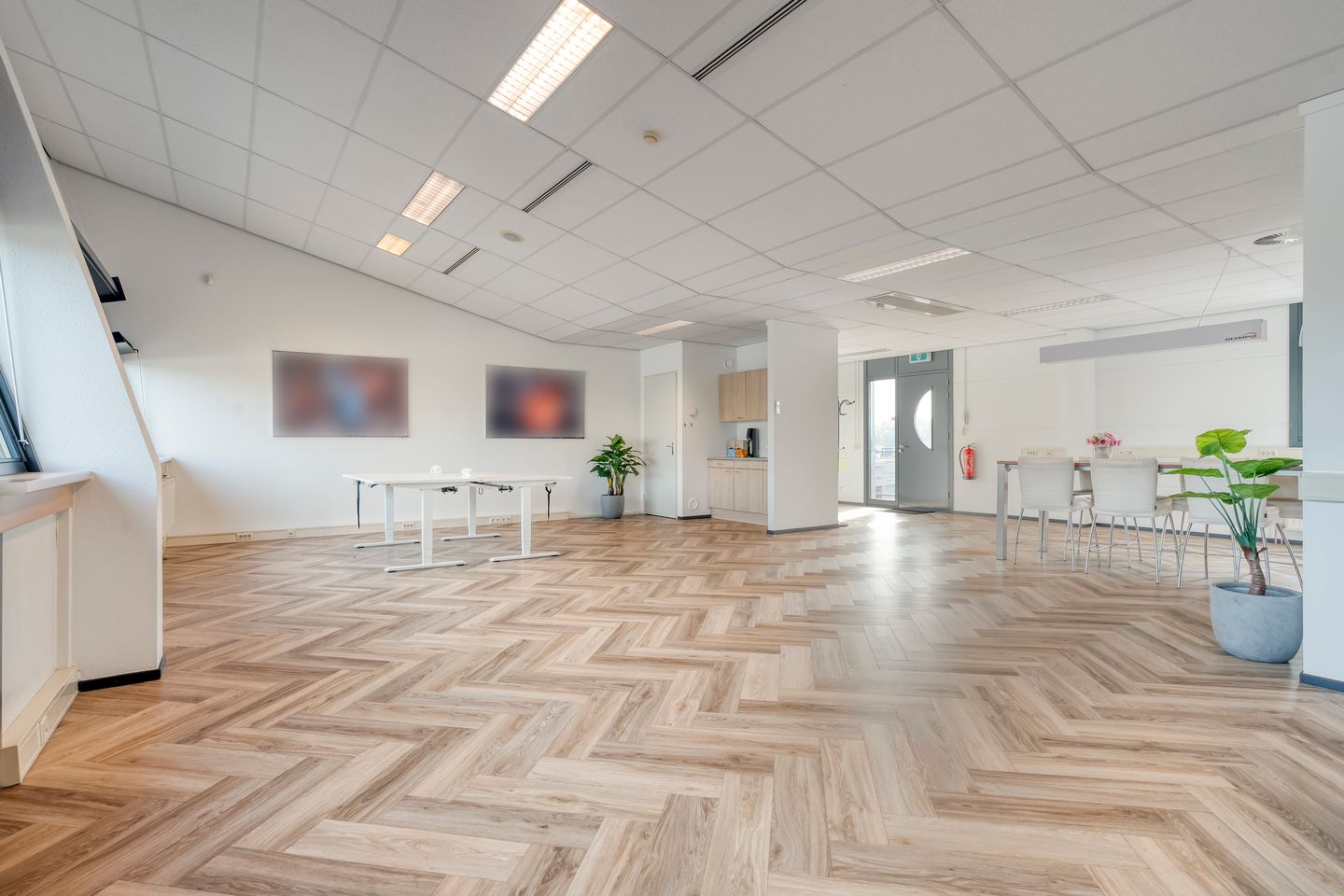 View photo 1 of Paxtonstraat 3-T