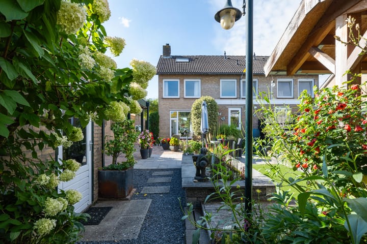 Foto 40 van Kennedysingel 53