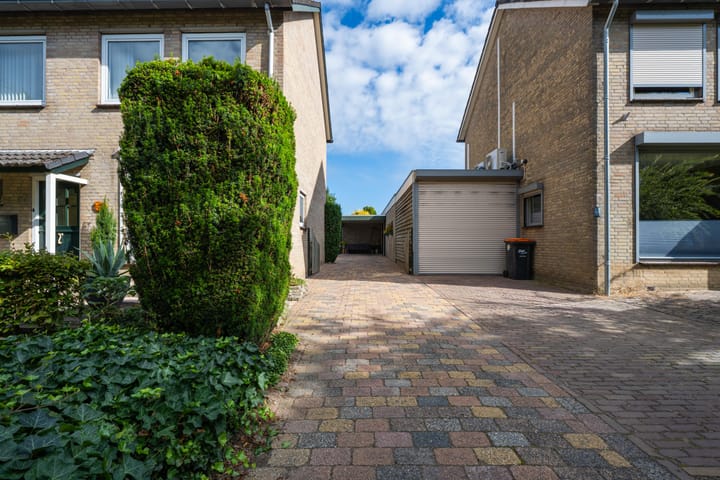 Foto 67 van Kennedysingel 53