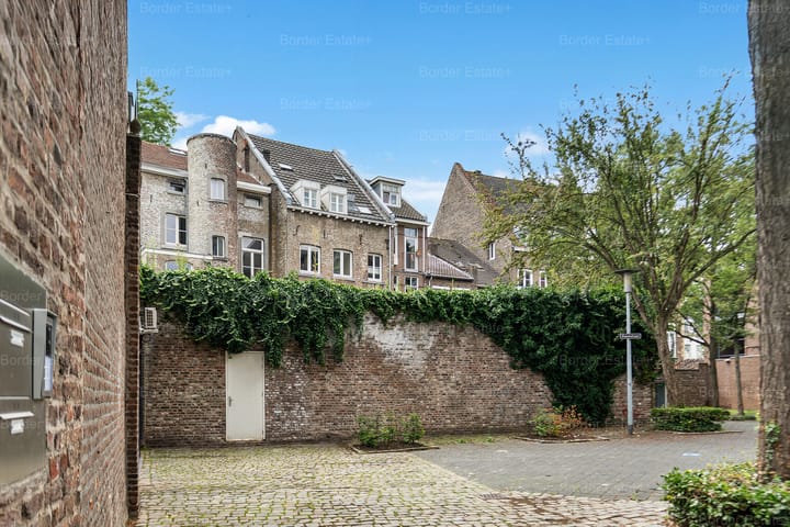 Foto 26 van van Hasseltkade 14-D