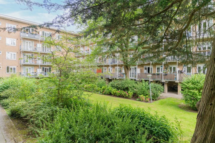 Photo 22 of Willem de Zwijgerlaan 54-H