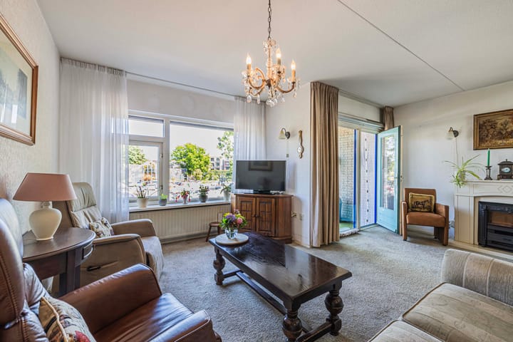 Foto 2 van Telefoonweg 66-4