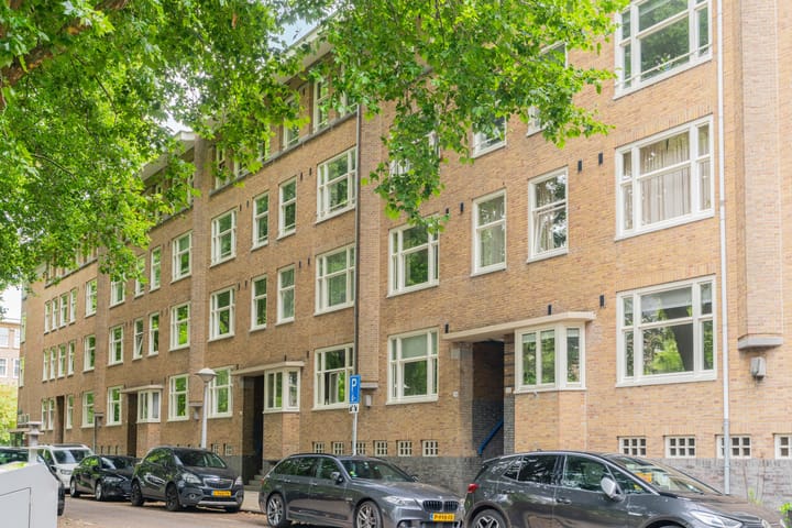 Photo 33 of Willem de Zwijgerlaan 54-H