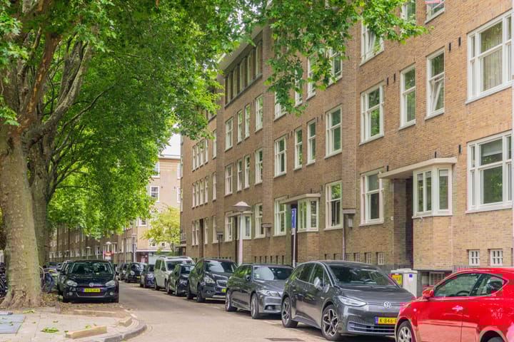 Photo 34 of Willem de Zwijgerlaan 54-H