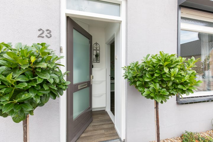 Foto 11 van Stokkumseweg 23