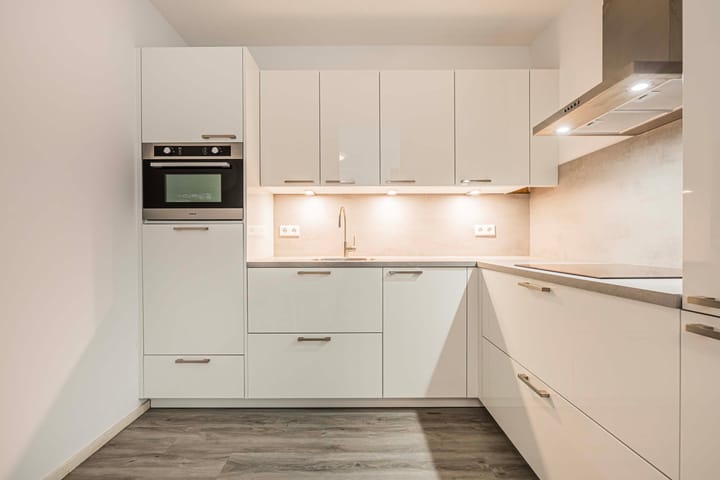 Foto 21 van Telefoonweg 66-4