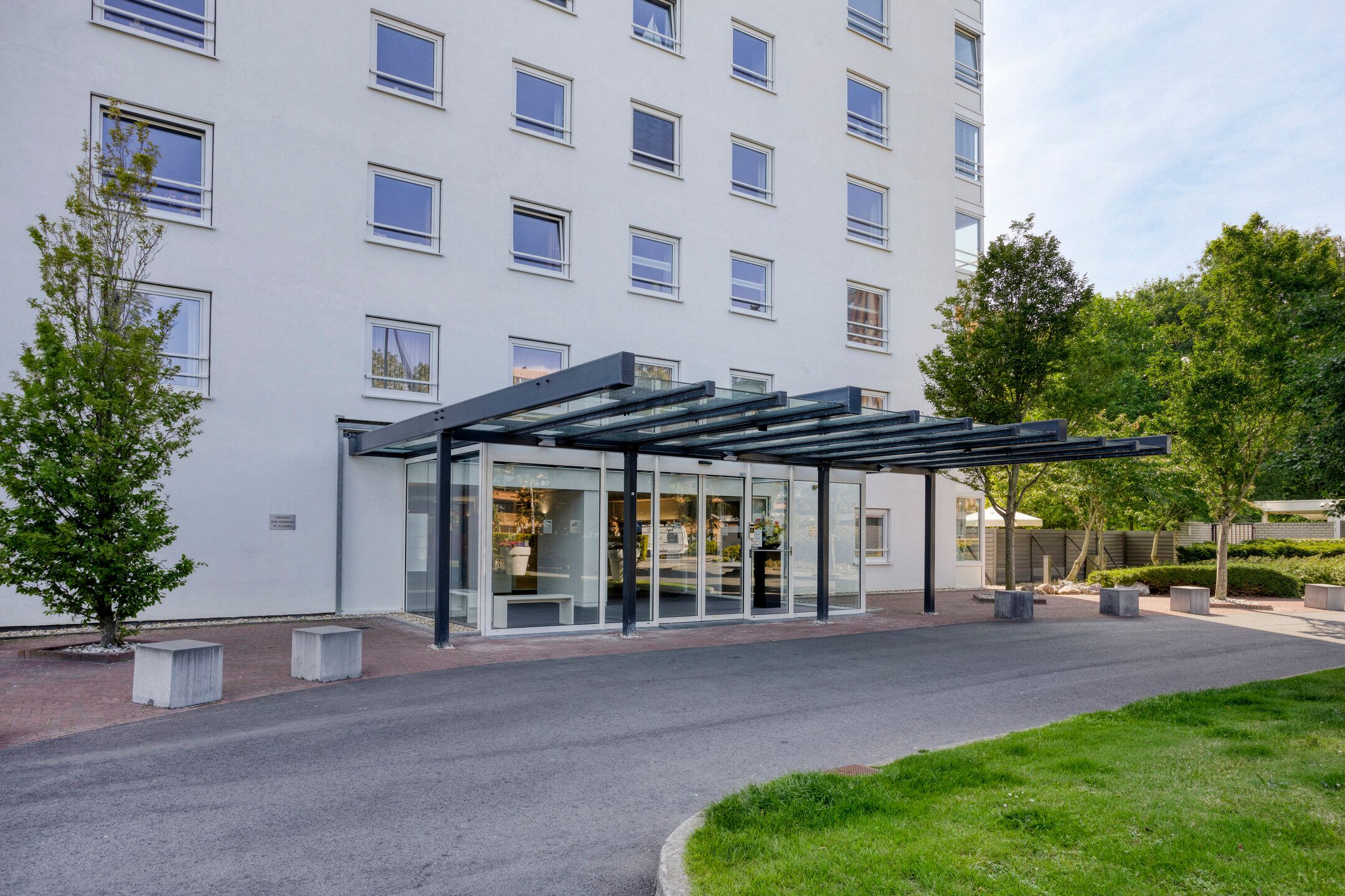 Foto 6 van Prins Clausplein 3