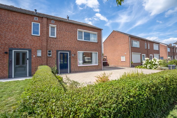 Photo 4 of Nieuwstraat 1-A