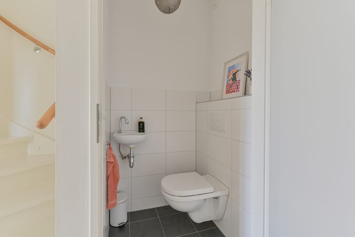 Photo 24 of Menso Altinghof 1