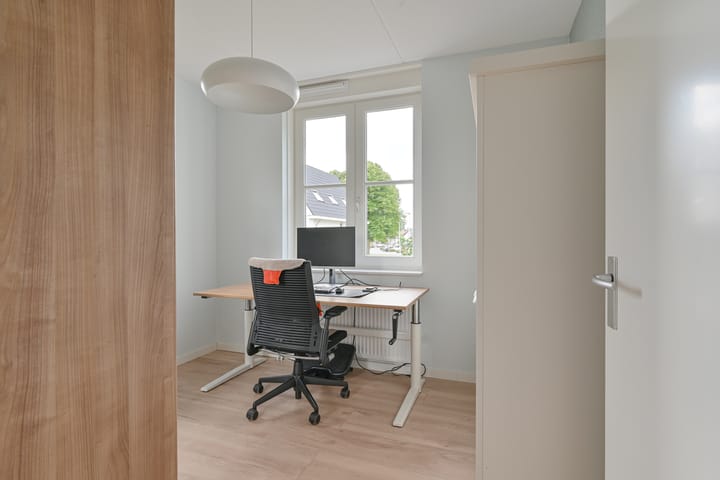 Photo 38 of Menso Altinghof 1