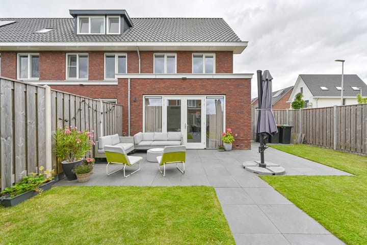 Photo 55 of Menso Altinghof 1