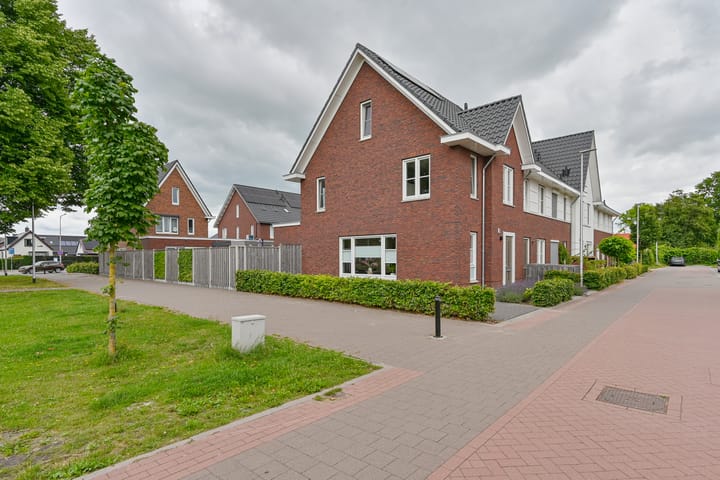 Photo 58 of Menso Altinghof 1