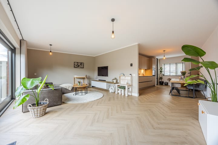 Foto 15 van Rooijsestraat 39