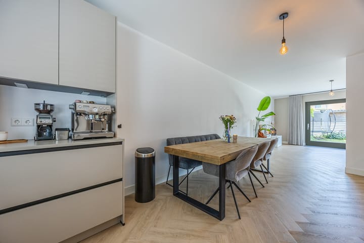 Foto 17 van Rooijsestraat 39