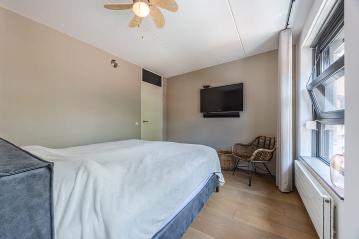 Foto 25 van Rooijsestraat 39