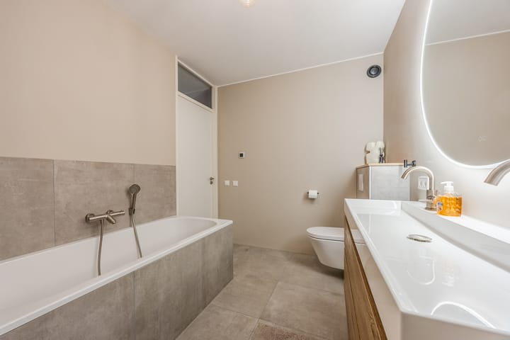 Foto 32 van Rooijsestraat 39