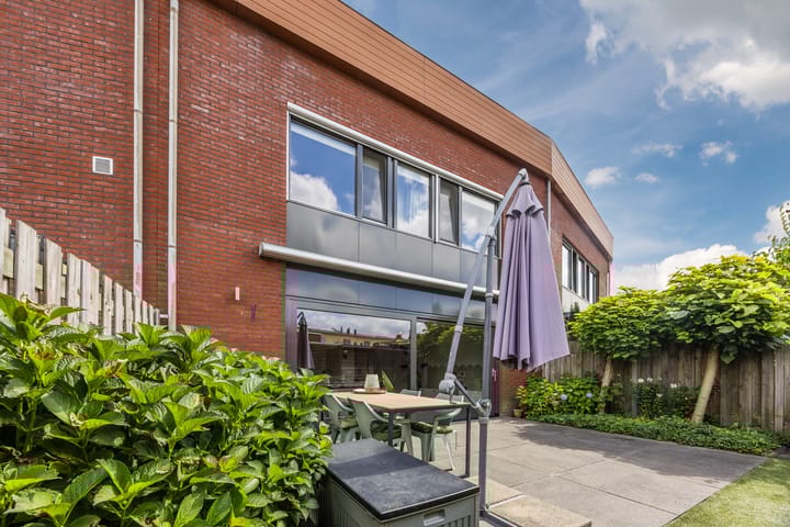 Foto 46 van Rooijsestraat 39