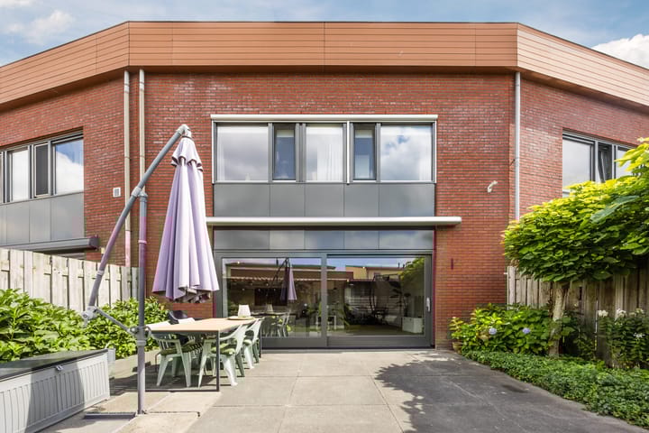 Foto 48 van Rooijsestraat 39