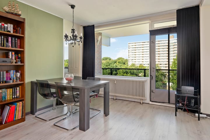 Foto 9 van Loplein 69