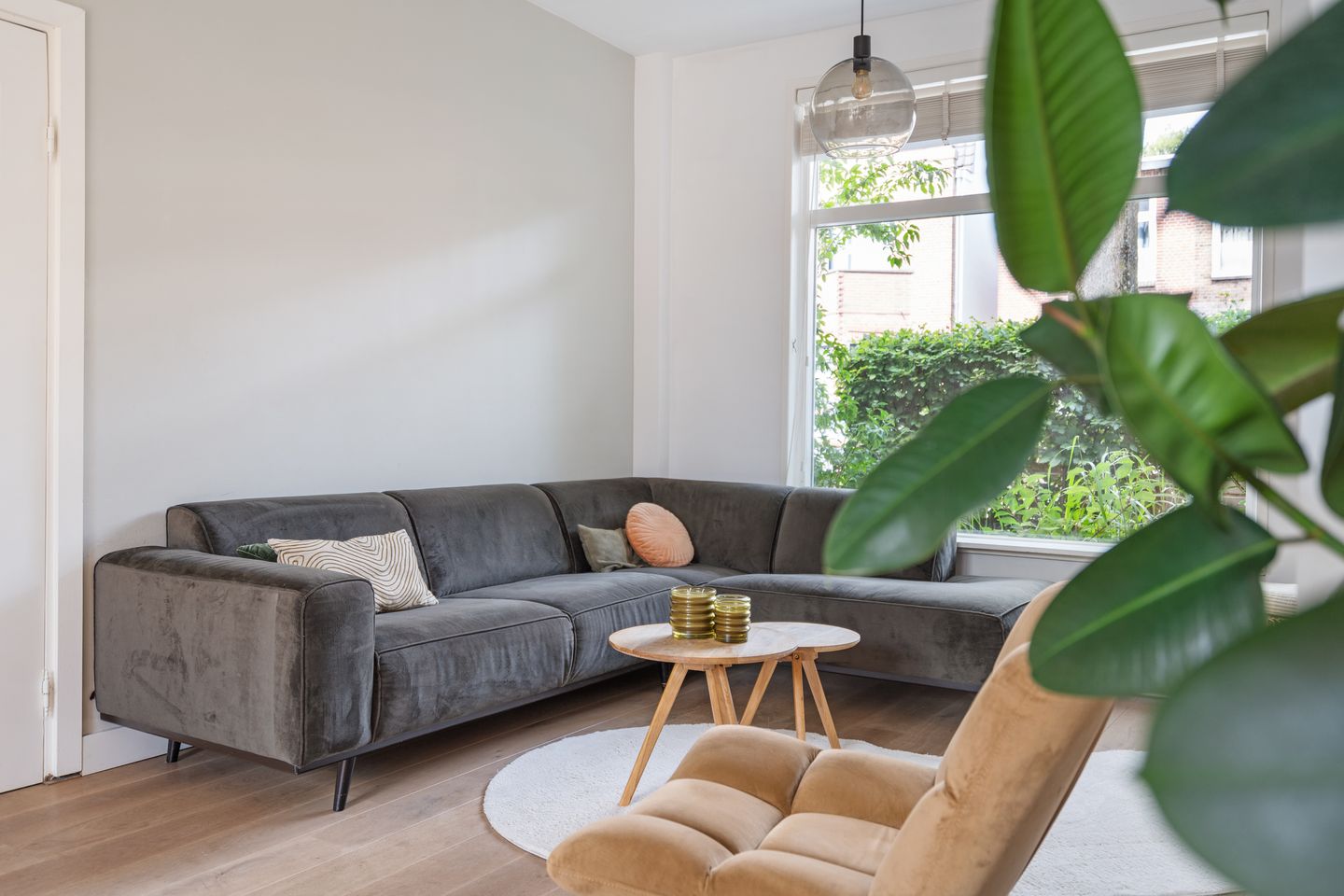 Foto 10 van Valkenierslaan 236