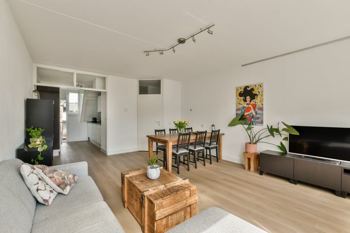 Foto 8 van Wagenaarstraat 429