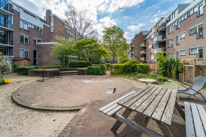 Foto 26 van Wagenaarstraat 429