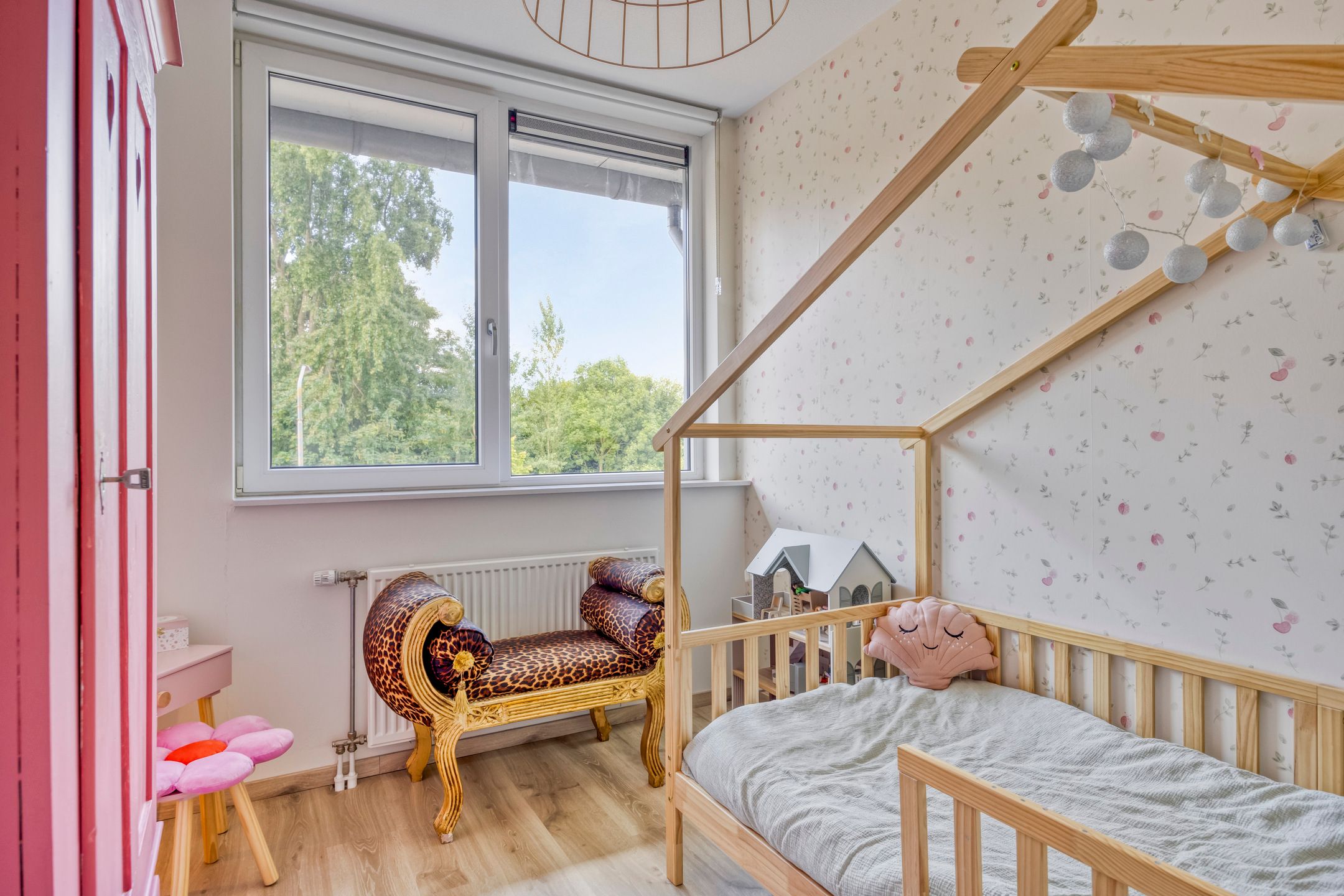 Foto 18 van Julianastraat 37-E