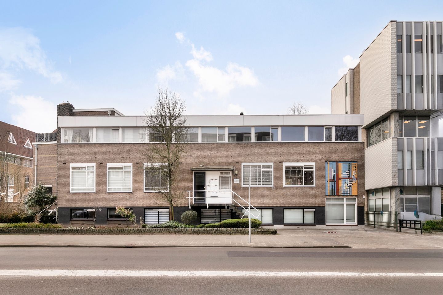 Foto 1 van P Czn Hooftlaan 4-F