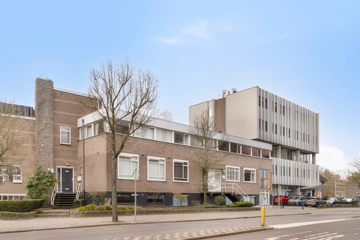 Foto 21 van P Czn Hooftlaan 4-F