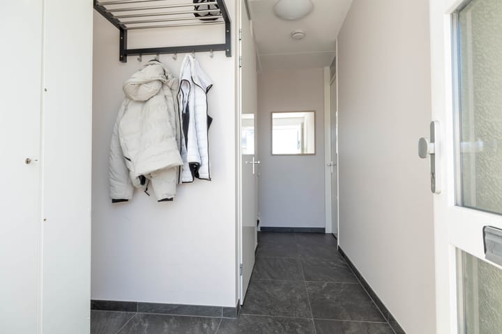 Foto 8 van Ennikstraat 9