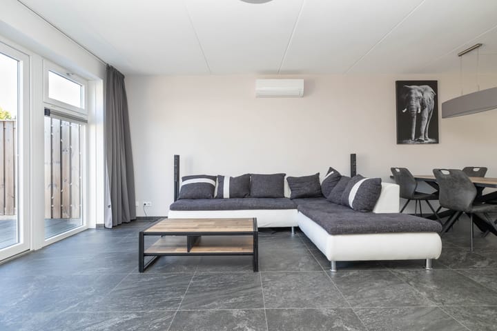 Foto 11 van Ennikstraat 9