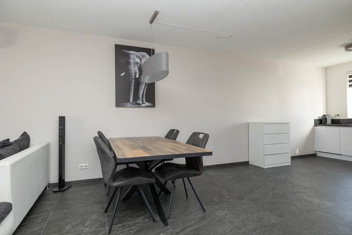 Foto 15 van Ennikstraat 9