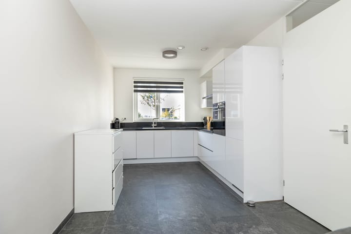 Foto 16 van Ennikstraat 9