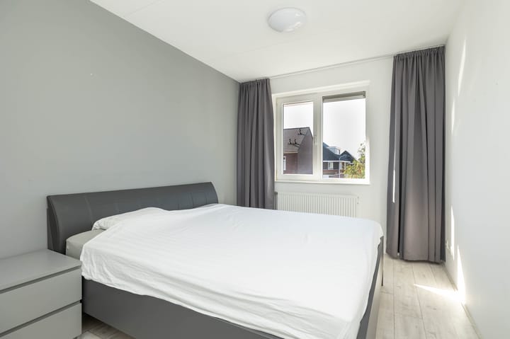 Foto 24 van Ennikstraat 9