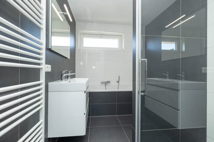 Foto 30 van Ennikstraat 9