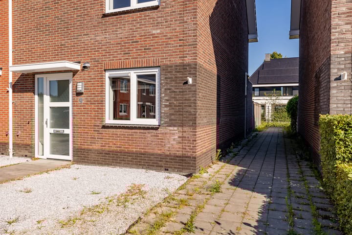 Foto 38 van Ennikstraat 9